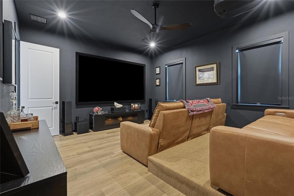 For Sale: $1,550,000 (4 beds, 3 baths, 3328 Square Feet)
