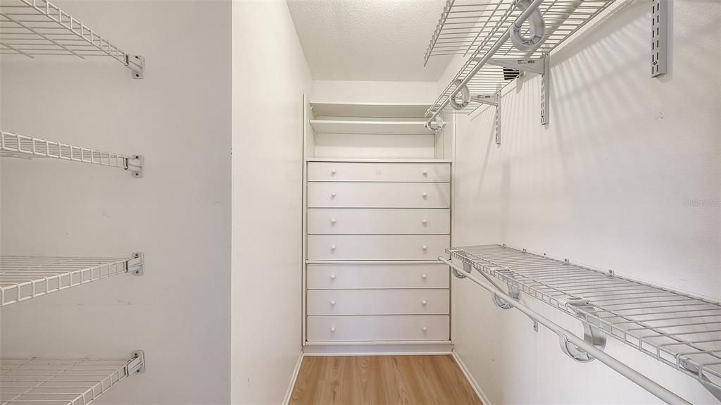 En Venta: $245,000 (2 camas, 2 baños, 1498 Pies cuadrados)
