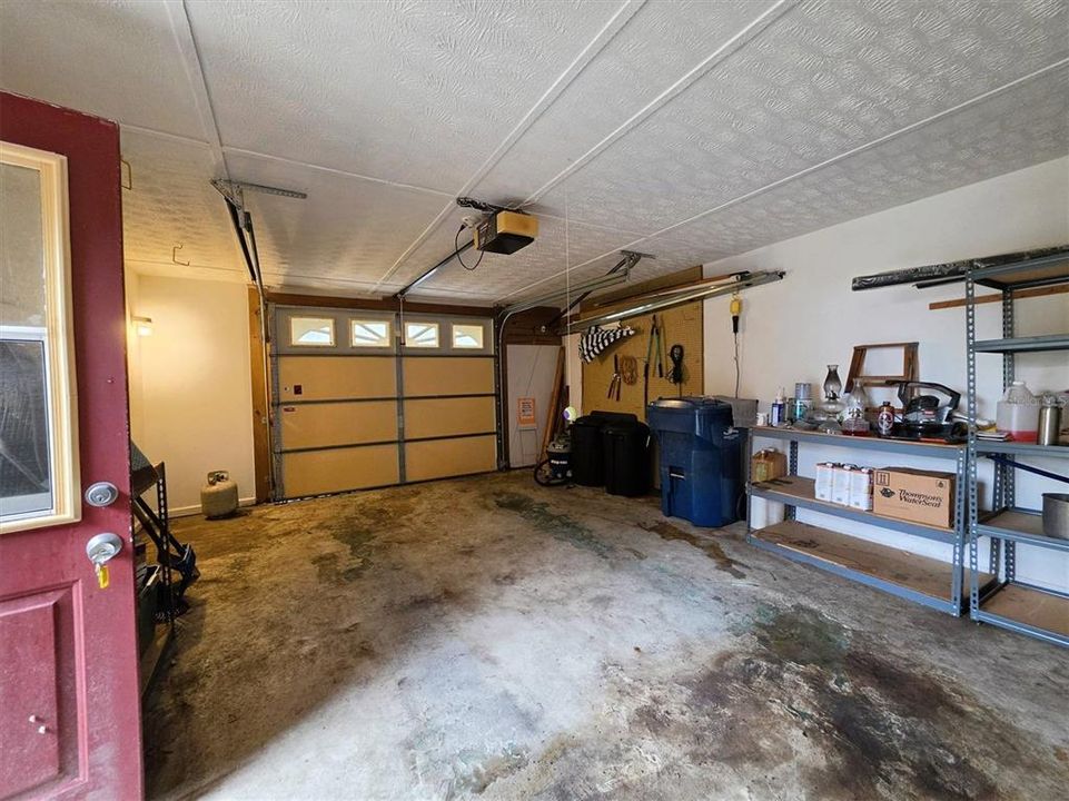 For Sale: $299,000 (3 beds, 2 baths, 1530 Square Feet)