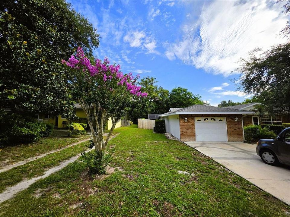 For Sale: $299,000 (3 beds, 2 baths, 1530 Square Feet)