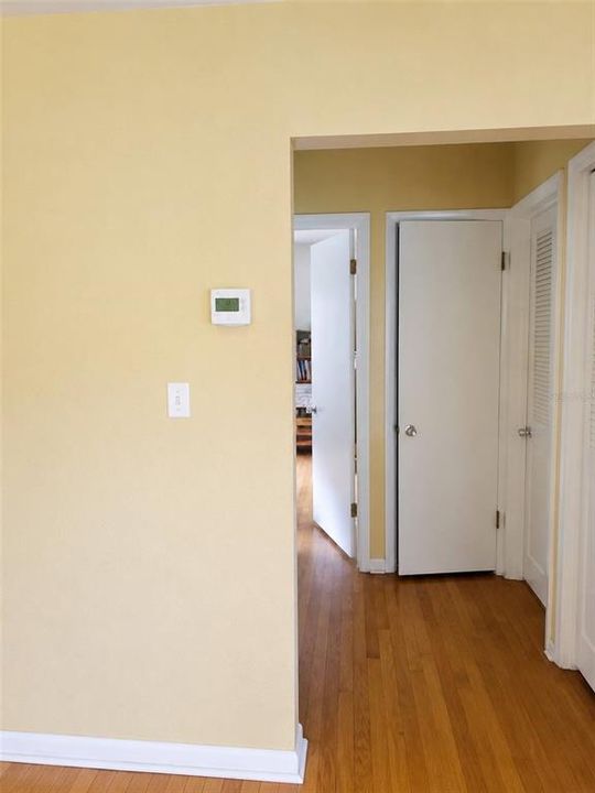 For Sale: $299,000 (3 beds, 2 baths, 1530 Square Feet)