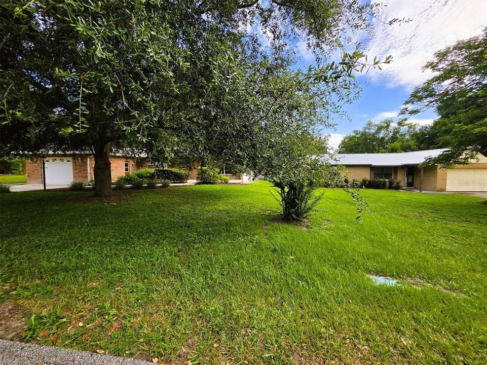 For Sale: $299,000 (3 beds, 2 baths, 1530 Square Feet)
