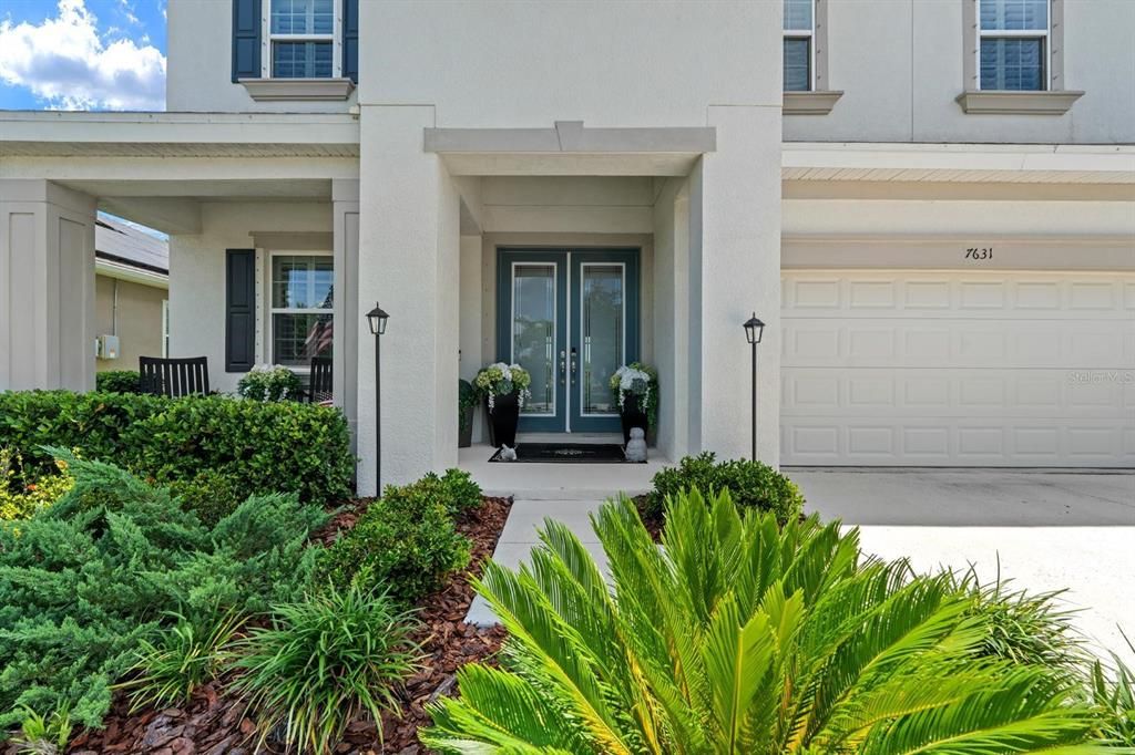 For Sale: $925,000 (5 beds, 4 baths, 3565 Square Feet)