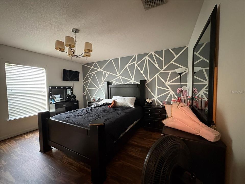 En Venta: $279,123 (3 camas, 2 baños, 1542 Pies cuadrados)