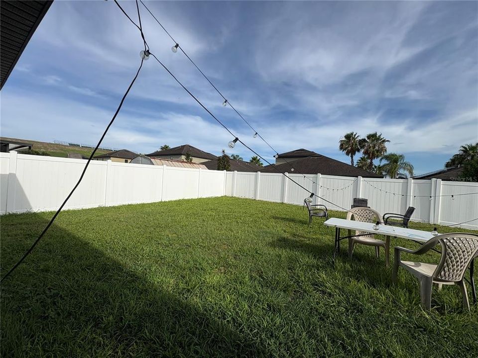 En Venta: $279,123 (3 camas, 2 baños, 1542 Pies cuadrados)