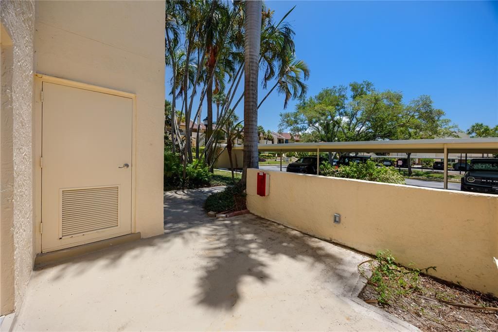 For Sale: $469,900 (2 beds, 2 baths, 1315 Square Feet)