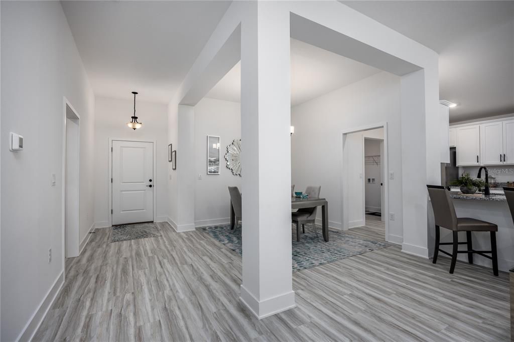 For Sale: $368,000 (3 beds, 2 baths, 1970 Square Feet)