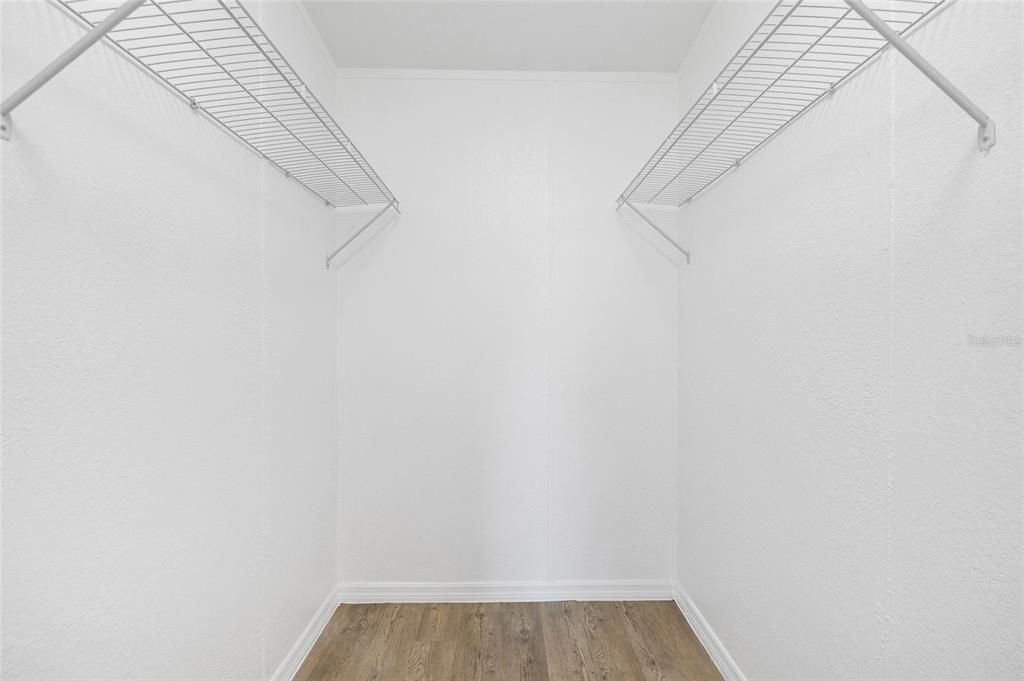 На продажу: $249,900 (3 спален, 2 ванн, 1720 Квадратных фут)