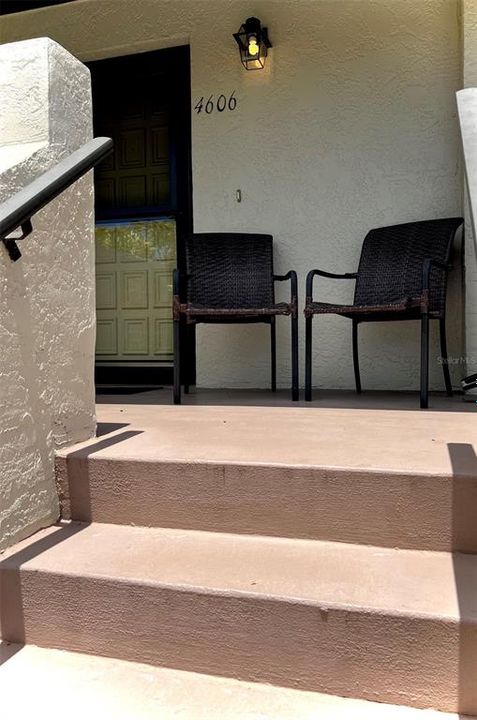 For Rent: $3,800 (2 beds, 2 baths, 1060 Square Feet)