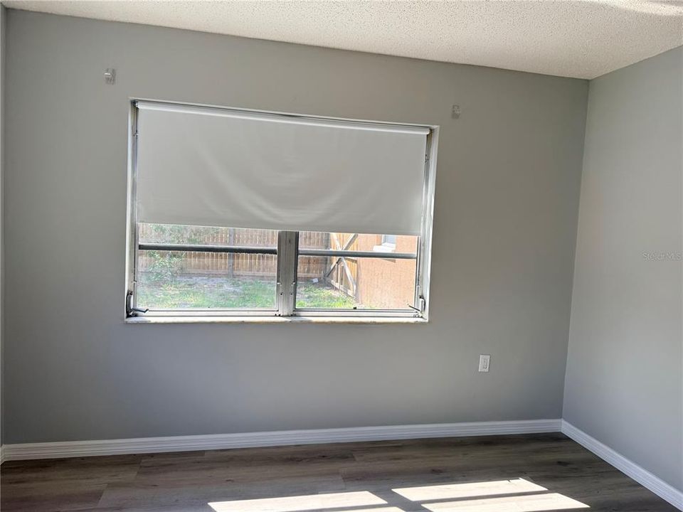 For Rent: $1,595 (2 beds, 1 baths, 1038 Square Feet)