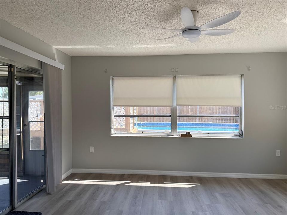 For Rent: $1,595 (2 beds, 1 baths, 1038 Square Feet)
