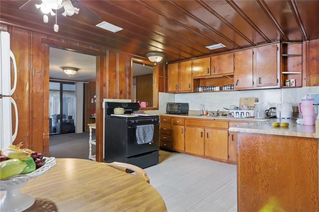 En Venta: $137,900 (3 camas, 1 baños, 1008 Pies cuadrados)