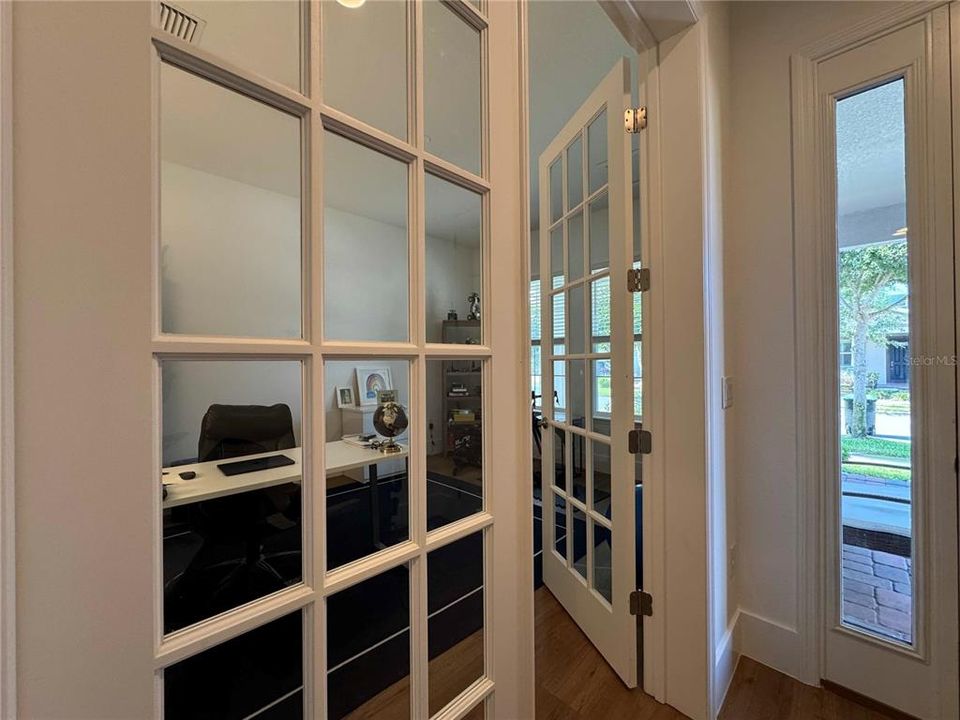 For Sale: $1,180,000 (5 beds, 4 baths, 3624 Square Feet)