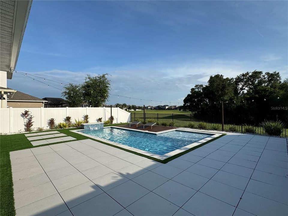 For Sale: $1,180,000 (5 beds, 4 baths, 3624 Square Feet)