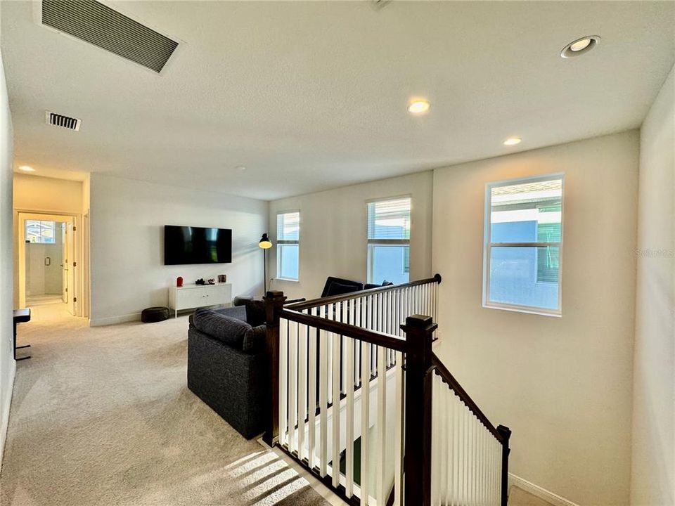 For Sale: $1,180,000 (5 beds, 4 baths, 3624 Square Feet)