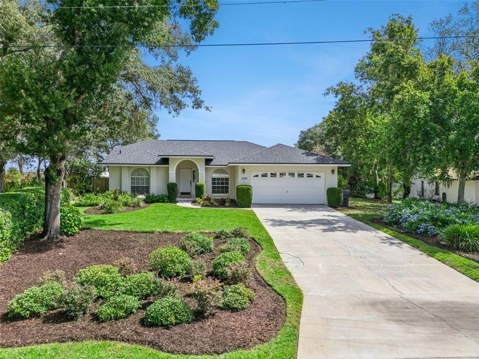 For Sale: $393,000 (3 beds, 2 baths, 1728 Square Feet)