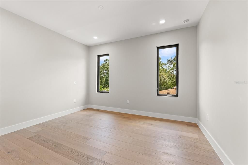 For Sale: $1,639,000 (5 beds, 4 baths, 3497 Square Feet)