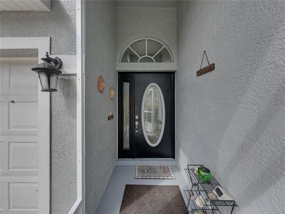 En Venta: $387,000 (4 camas, 2 baños, 2098 Pies cuadrados)