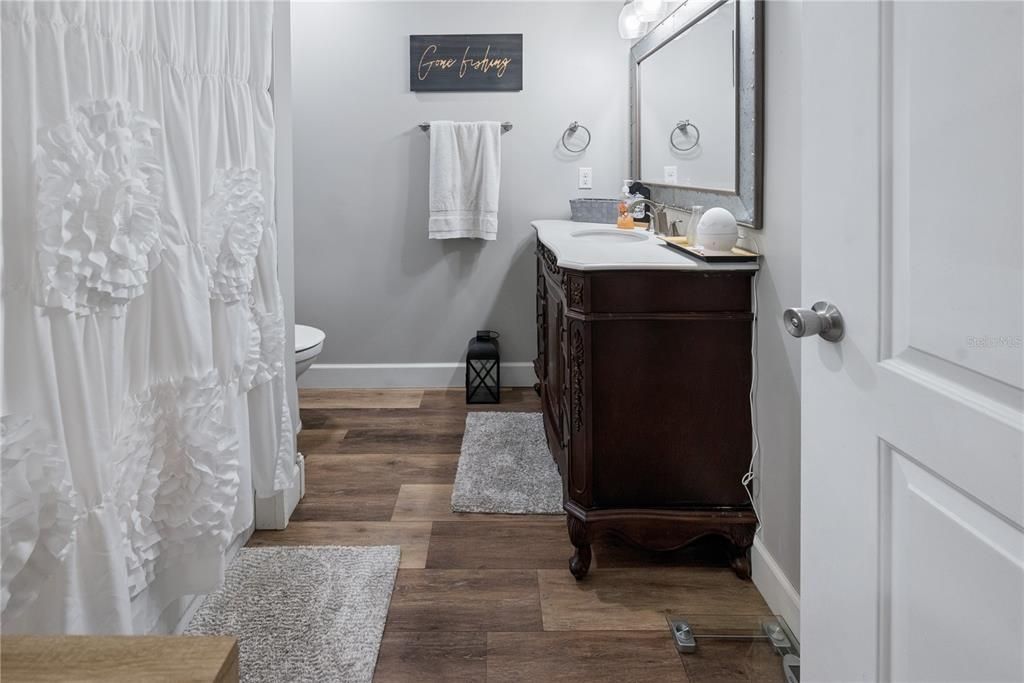 For Sale: $450,000 (3 beds, 2 baths, 1730 Square Feet)