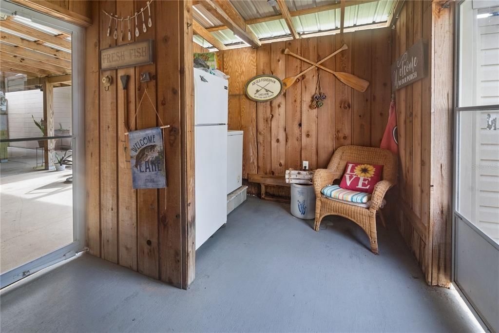 For Sale: $450,000 (3 beds, 2 baths, 1730 Square Feet)