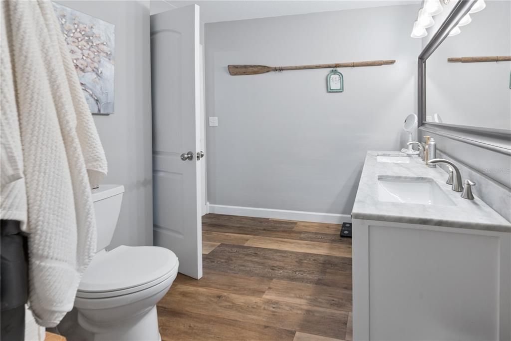 For Sale: $450,000 (3 beds, 2 baths, 1730 Square Feet)