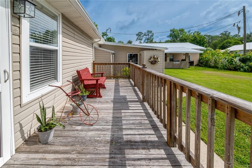 For Sale: $450,000 (3 beds, 2 baths, 1730 Square Feet)