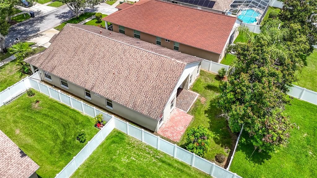 На продажу: $400,000 (4 спален, 2 ванн, 1997 Квадратных фут)