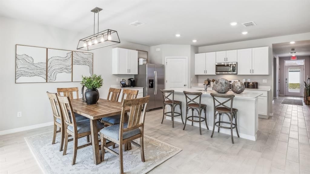 For Sale: $329,170 (4 beds, 2 baths, 1828 Square Feet)