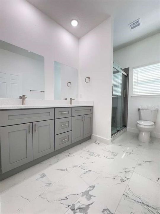 En Renta: $1,995 (4 camas, 2 baños, 1660 Pies cuadrados)