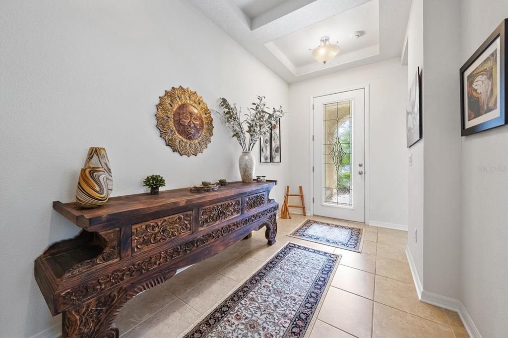 For Sale: $949,000 (5 beds, 5 baths, 4027 Square Feet)