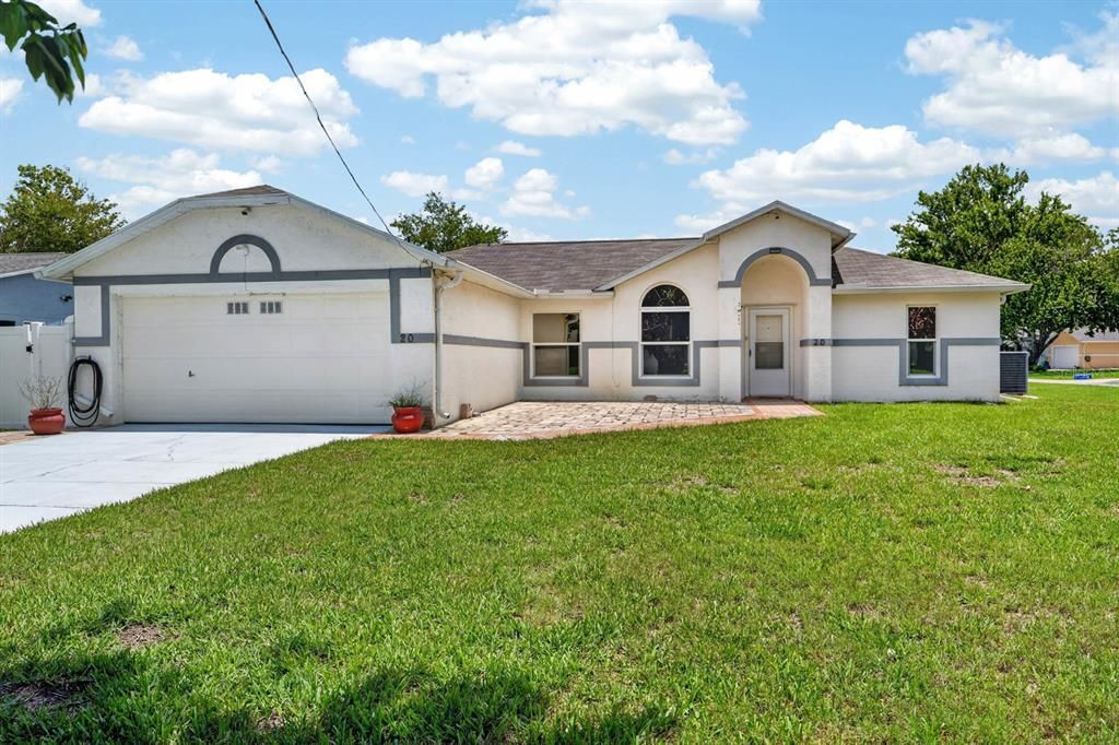 For Sale: $365,000 (3 beds, 2 baths, 1470 Square Feet)