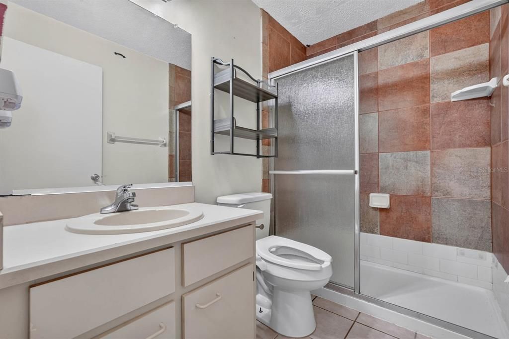 For Sale: $365,000 (3 beds, 2 baths, 1470 Square Feet)