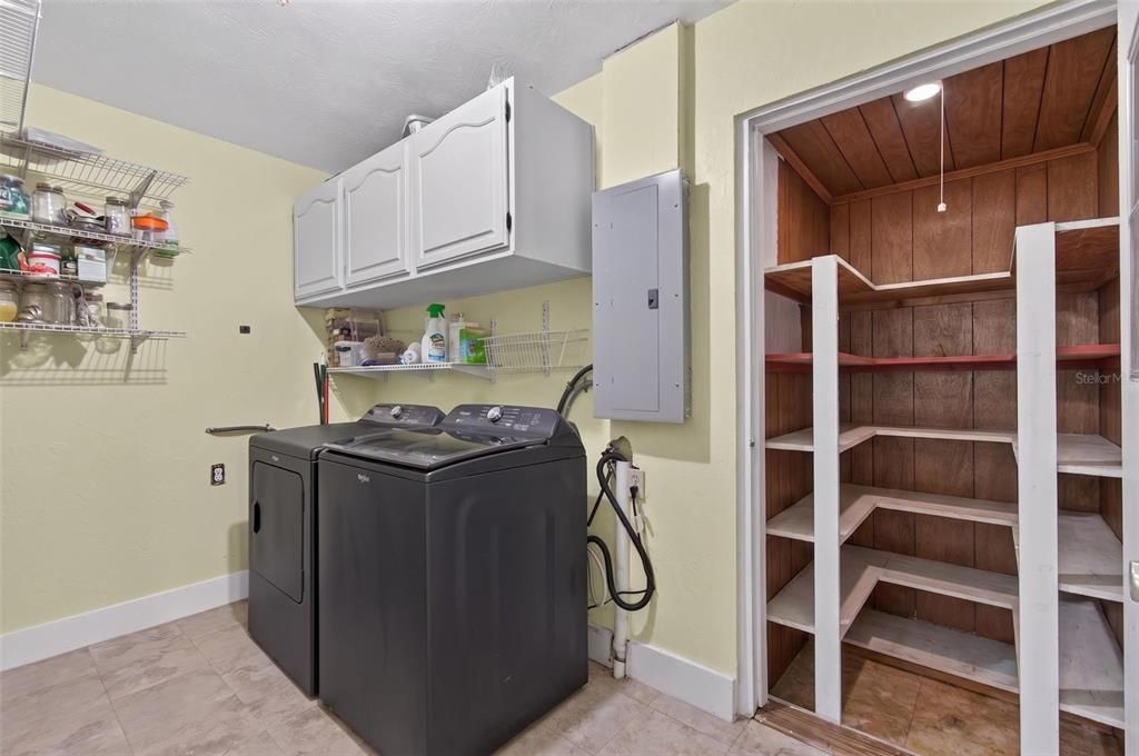 For Sale: $231,750 (3 beds, 1 baths, 1628 Square Feet)