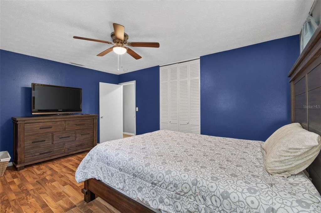 For Sale: $231,750 (3 beds, 1 baths, 1628 Square Feet)