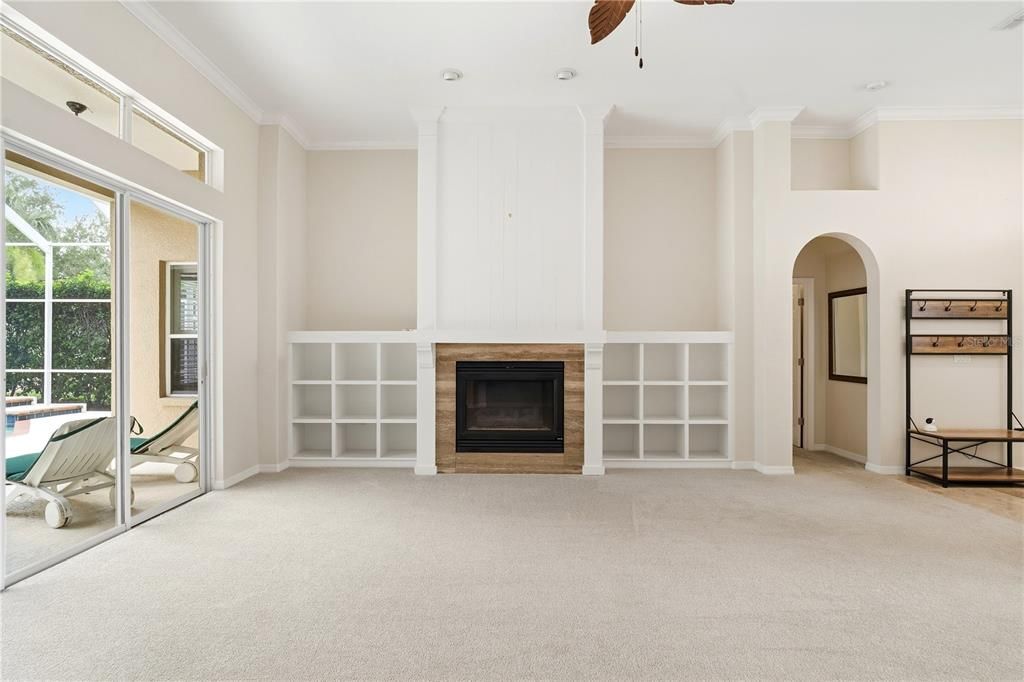 En Venta: $569,000 (3 camas, 2 baños, 2914 Pies cuadrados)