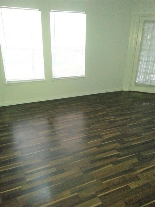 En Renta: $1,250 (1 camas, 1 baños, 1184 Pies cuadrados)