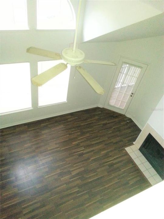 En Renta: $1,250 (1 camas, 1 baños, 1184 Pies cuadrados)