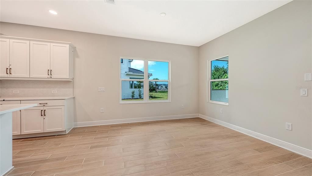 For Sale: $678,990 (3 beds, 3 baths, 2332 Square Feet)