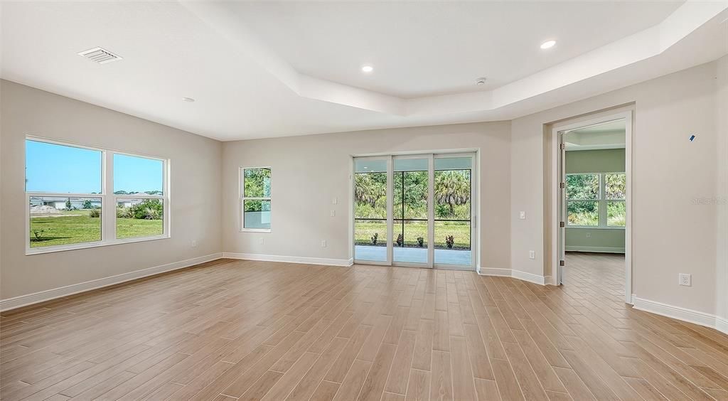For Sale: $678,990 (3 beds, 3 baths, 2332 Square Feet)