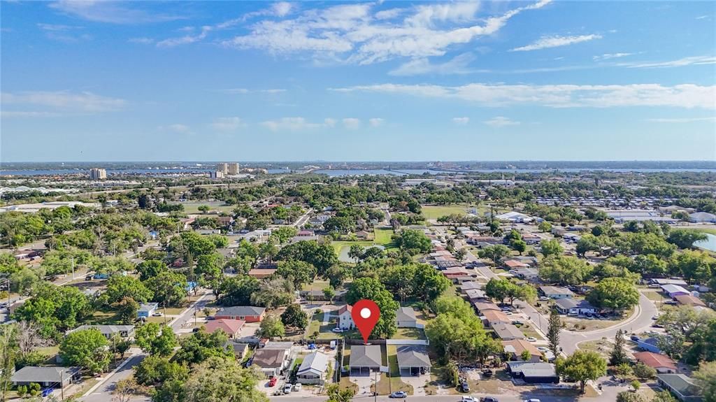 For Rent: $2,300 (3 beds, 2 baths, 1376 Square Feet)