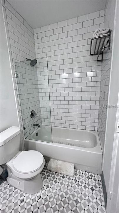 For Rent: $2,250 (3 beds, 2 baths, 1282 Square Feet)