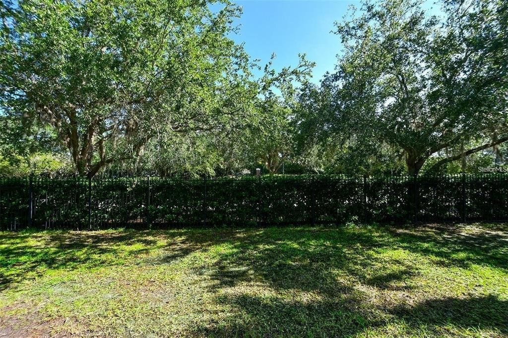 For Rent: $2,250 (3 beds, 2 baths, 1282 Square Feet)