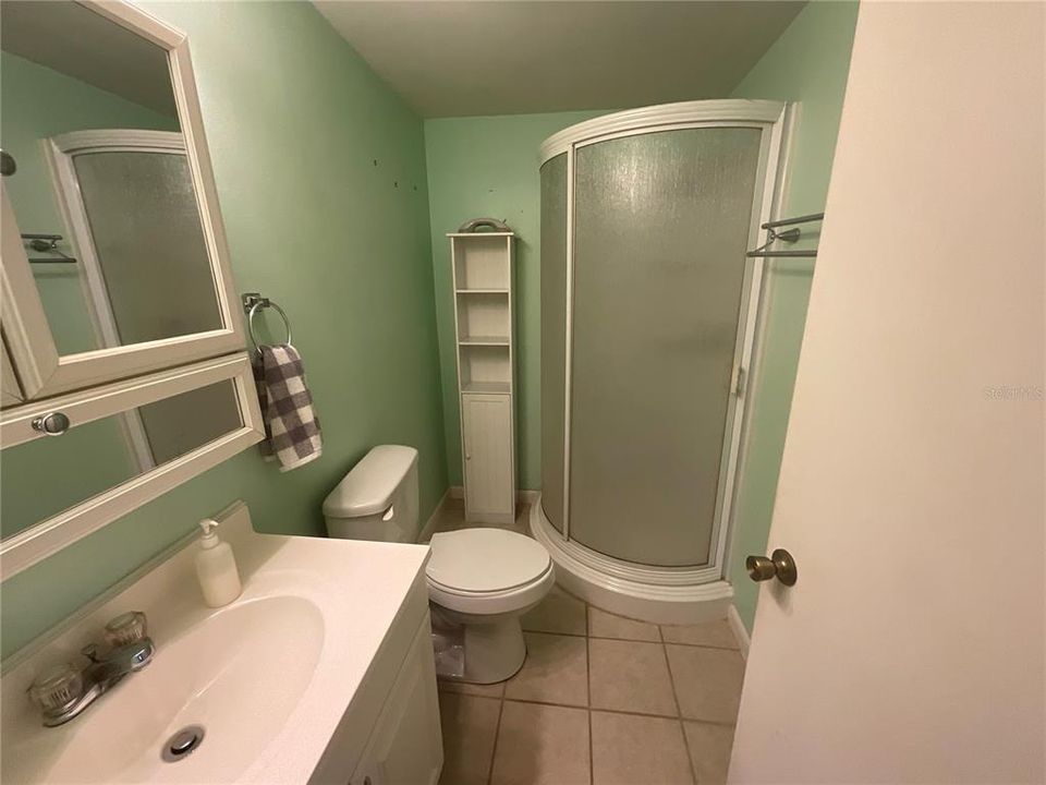 For Sale: $250,000 (4 beds, 2 baths, 1544 Square Feet)