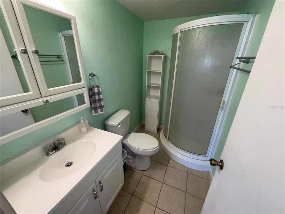 For Sale: $225,000 (4 beds, 2 baths, 1544 Square Feet)