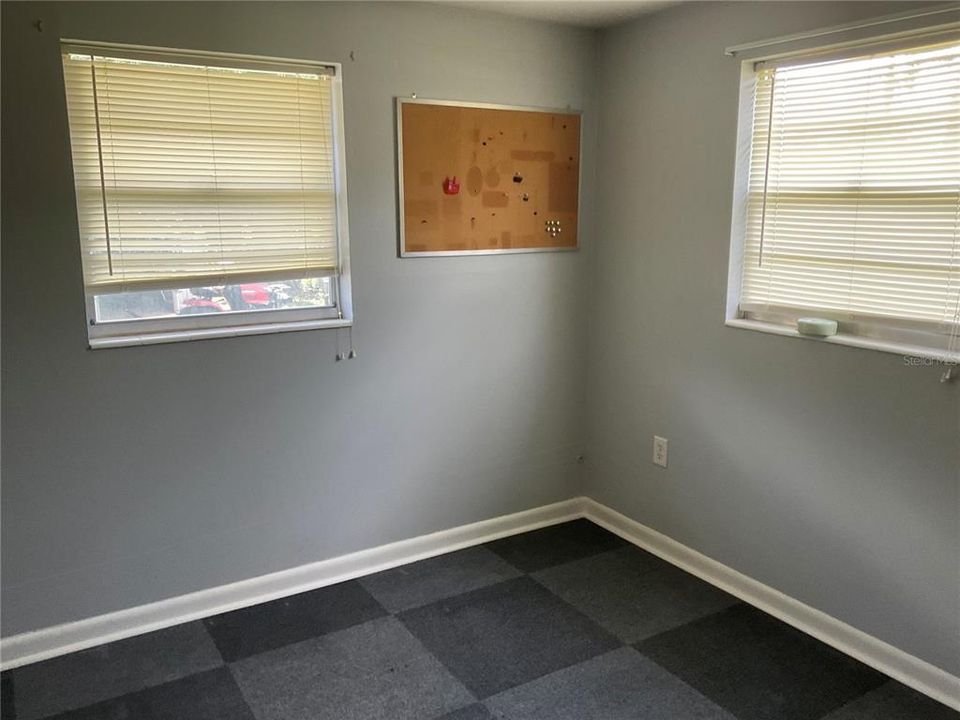 For Sale: $250,000 (4 beds, 2 baths, 1544 Square Feet)