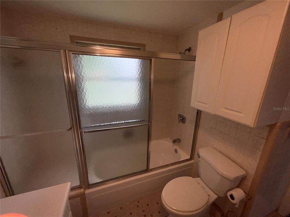 For Sale: $225,000 (4 beds, 2 baths, 1544 Square Feet)