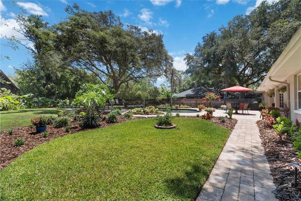 For Sale: $720,000 (4 beds, 2 baths, 2250 Square Feet)