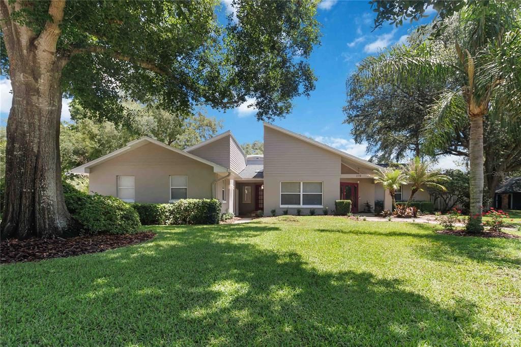 For Sale: $720,000 (4 beds, 2 baths, 2250 Square Feet)