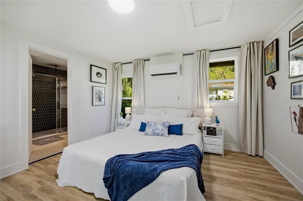 En Venta: $595,000 (2 camas, 2 baños, 1042 Pies cuadrados)