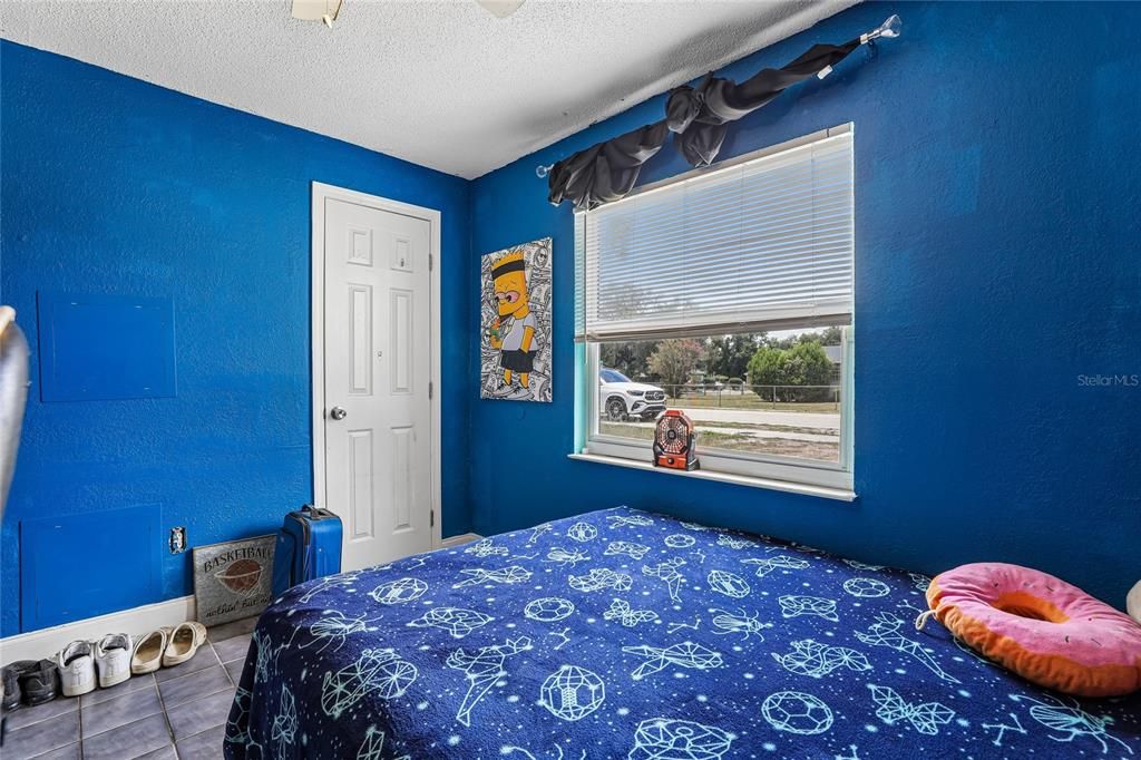 For Sale: $239,000 (4 beds, 2 baths, 1449 Square Feet)